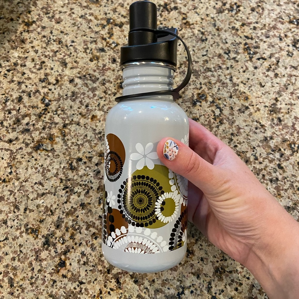 🤍Vera Bradley Water Bottle New
